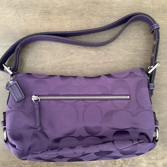 NEW coach shoulder or crossbody bag. - Picture 4 of 10